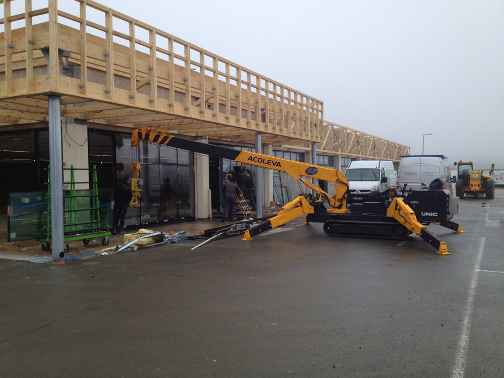 Louer une grue de levage 80 T avec opérateur - Acoleva