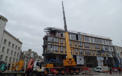 Pose de structure métallique sur un bâtiment à Poitiers (86)